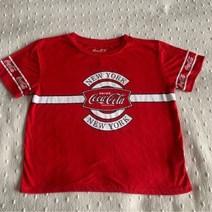 Coca Cola New York Crop Midriff  T-shirt size M
